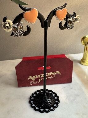 3 sets Arizona Jean Company Heart & Owl Earrings in Peach, Silver, Cream